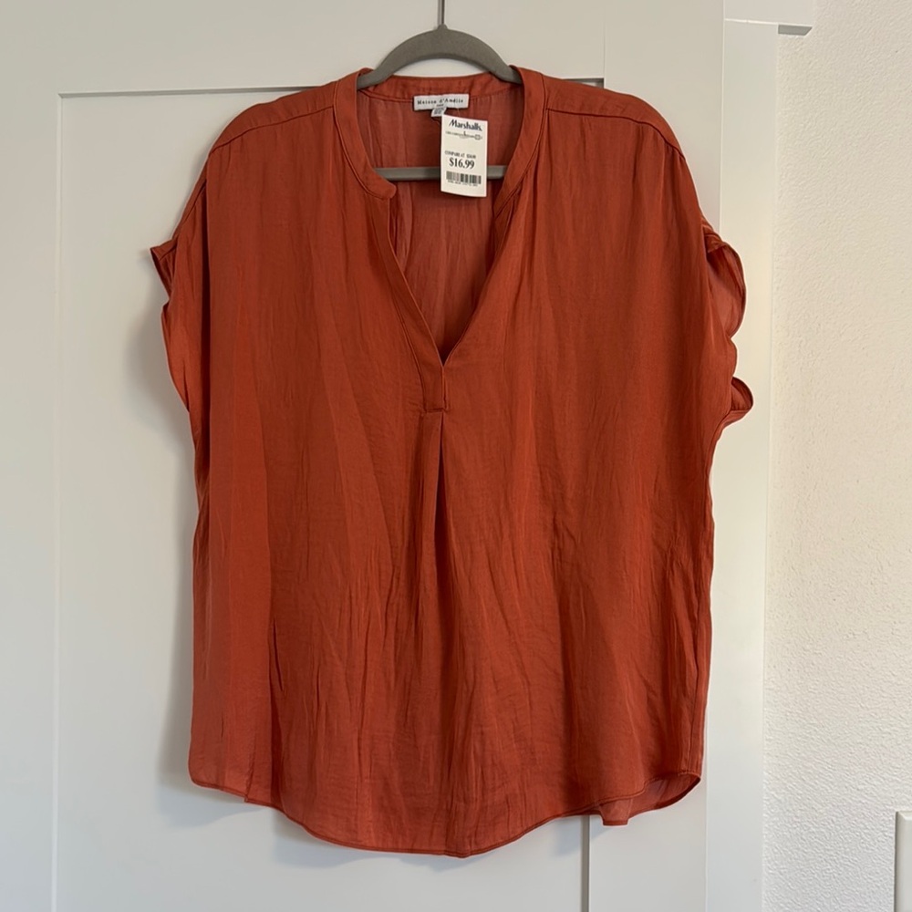 Orange Sleeveless Blouse Relaxed Fit Cuffed Sleeve Neckline